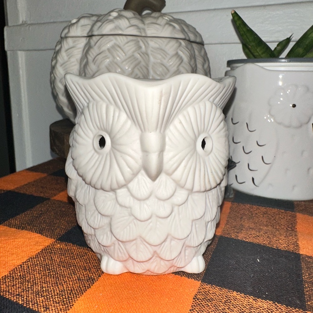 Whoot Owl Mini Scentsy Warmer